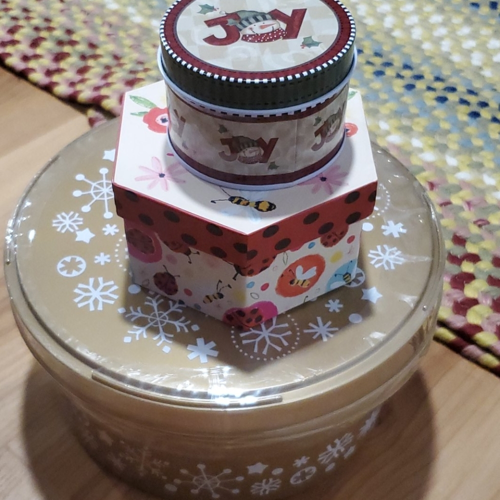 Super Cute Christmas Theme  Containers - Picture 4 of 4